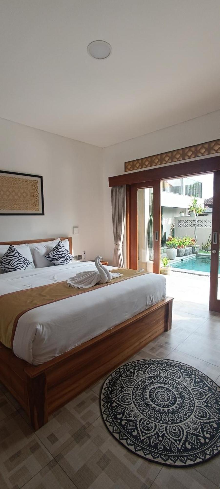 The Breeze Stay And Surf Canggu  Luaran gambar